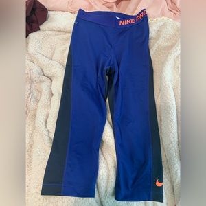 Nike Pro Dri Fit Cropped Leggings